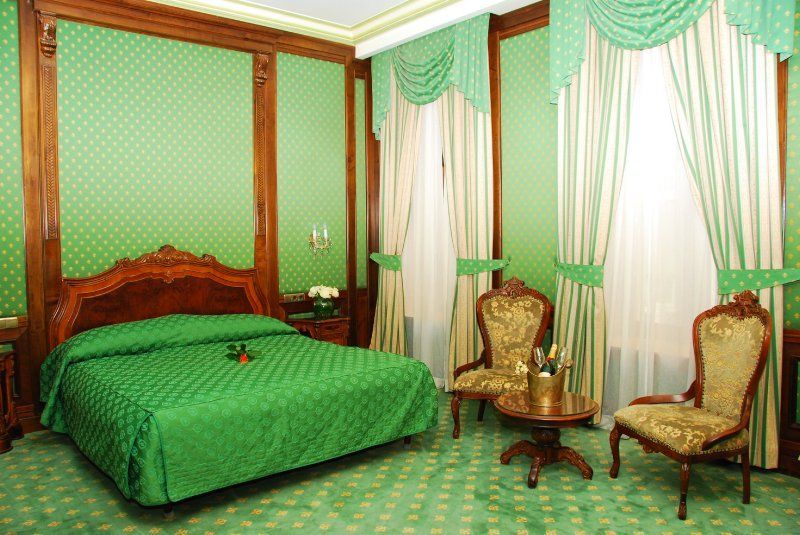 Hotel Casa Capsa Bucharest Room photo